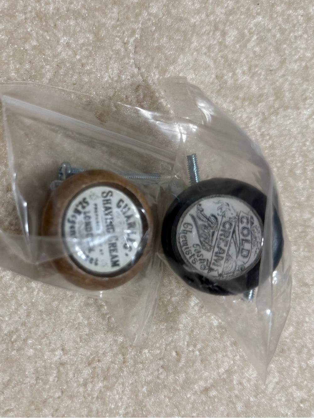 Vintage-Style Farmhouse Black and Brown Decorative Drawer Knobs - NWT